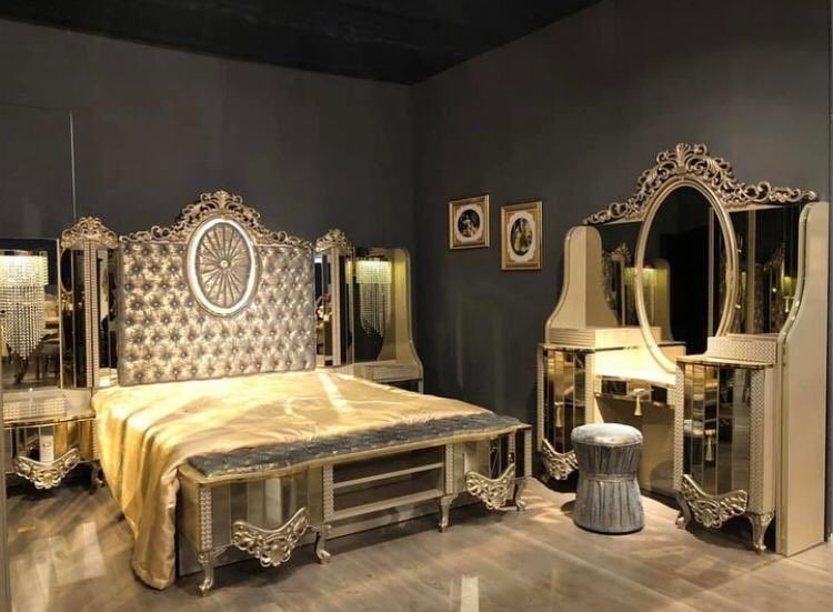 North__King's tweet photo. It will only cost you a Second to RT.
A home can be a heaven with a very unique and quality Turkish bed. A full bed set at some cheap ass price of N1,638,000. https://t.co/ouv8TFQ3og