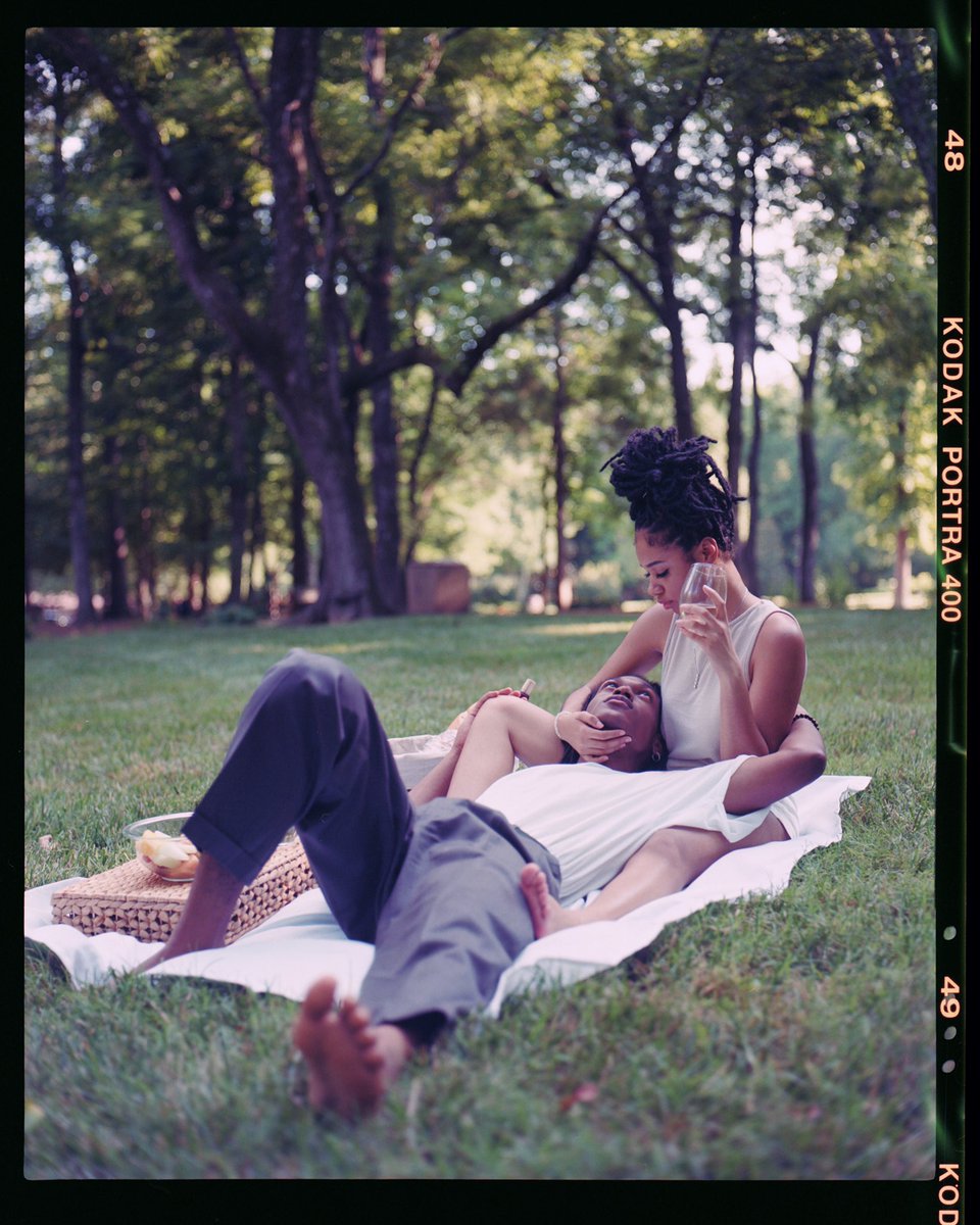 hiiikeem's tweet photo. It costs only $0.00 to RT a young black photographer 🥺 https://t.co/8YDo2M9HjV