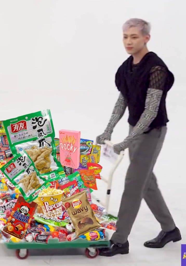 lovelyjbeom's tweet photo. Me da demasiada risa los memes que Usa Thai-ahgase es demasiado ajdvdjvdkdbd son los mejores
#ExaGOT7 #ExaBFF @GOT7Official #GOT7 https://t.co/Mi6aKsF0vk