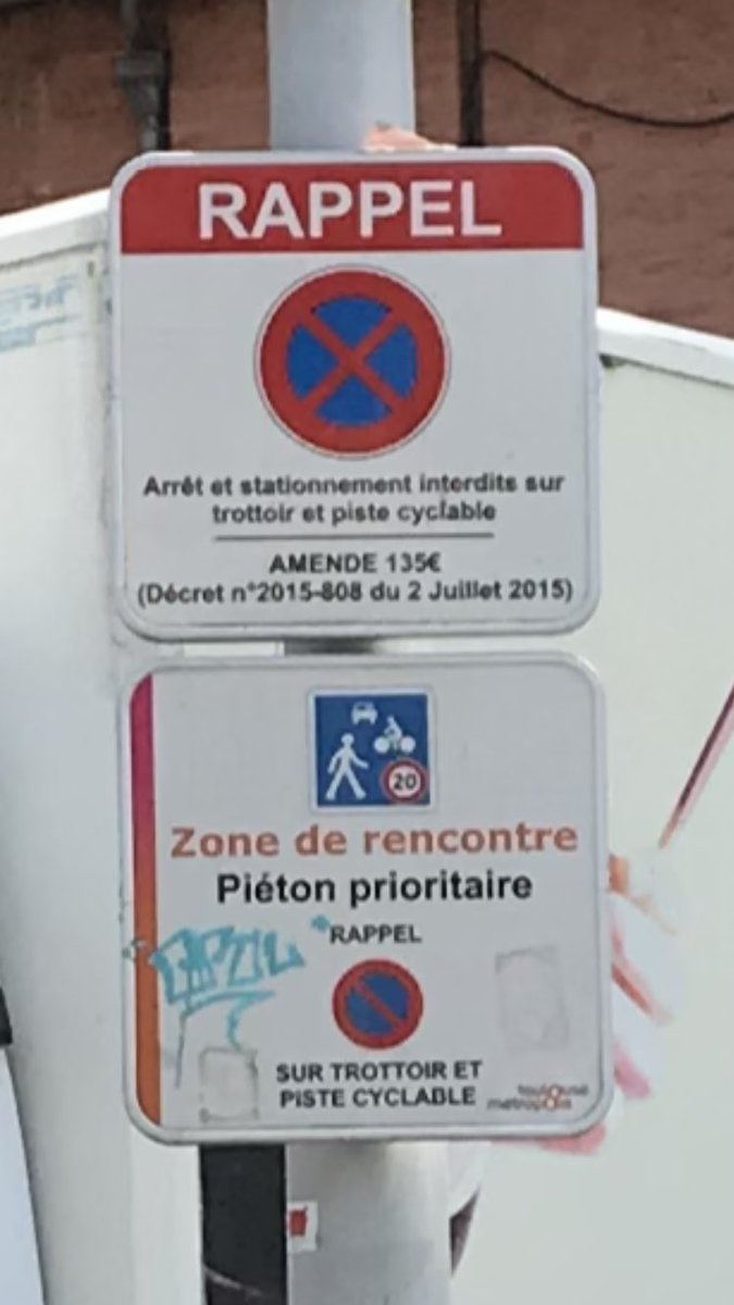 ouestlapiste's tweet photo. Ça faisait longtemps, je m’étais dis que j’arrêtais mais là c’était trop gros ! Mais où est-elle ?? 🙄 #ouestlapiste Bientôt une solution qui arrive, on profite de l’été pour plancher dessus avec https://t.co/3nqC30BF2S https://t.co/VF1ec5c4Pq