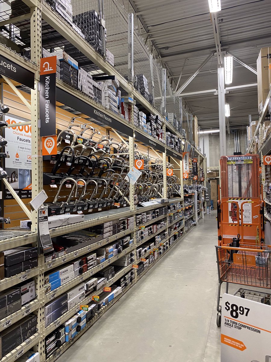 Ma2624Oxford's tweet photo. No outs with OH in faucets. John taking the lead right now @JasonArigoni @adzaferadzovic @AbdullahJallad3 @tfdonovan1937 @K1_2624                                                #newenglandpackdownparty.                   #NewEnglandProud. https://t.co/OJrpWqS0B4