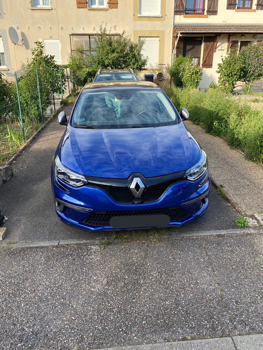 iNxus2z's tweet photo. Elle est arrivée à la maison, Megane 4 GT 1.6 205 chevaux 🔥🚘 https://t.co/JAVDED46e0