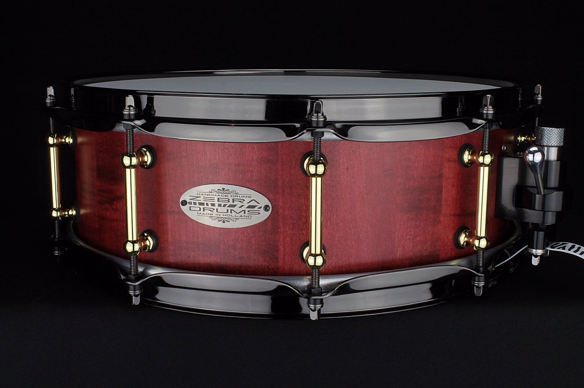 ZebraDrums's tweet photo. Just finished this 14”x5” fingerjointed stave maple snare drum. What do you think? https://t.co/yN1JG92BJw