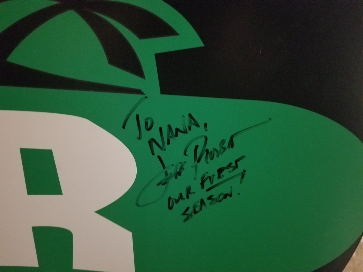 bingomzan's tweet photo. @JeffProbst I found this sign and wondered if you might be able to confirm the signature is real. https://t.co/3bZiIRz9eI