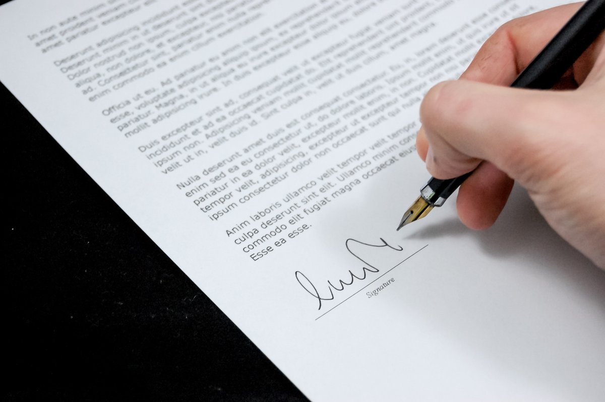 StewartTitleCo's tweet photo. Are you wondering if title insurance is a worthwhile investment for home owners? Here’s some helpful information on why it’s a vital part of your property investment. https://t.co/5IFIFBWr3H
#TitleInsurance #HomeOwners #TitlePolicy https://t.co/DR9aAOjJZQ