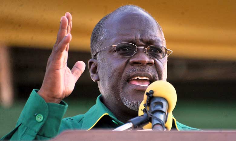 KenyaHtv's tweet photo. Kenya-Tanzania diplomatic row brewing. Kenya delegation to former Tanzania President Mkapa funeral returns hurriedly to Nairobi. Tanzania Foreign Ministry confirmed.#Tanzania https://t.co/wQX9w0psLe