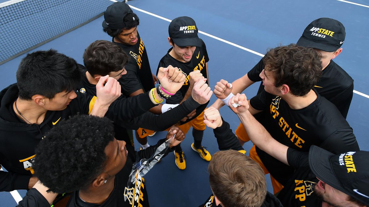 Congratulations to both tennis programs for being named an All-ITA Academic team for 2019-20! A combined 12 student-athletes were recognized as ITA Scholar-Athletes. 

RELEASES
Women ➡️ bit.ly/2X6fWoJ
Men ➡️ bit.ly/3f8JqbQ