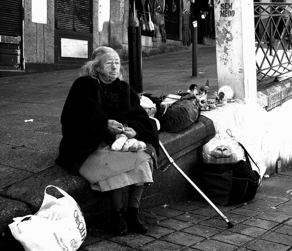 MrNunoCarvalho's tweet photo. Feeling Porto
@StreetPhotosBW
β’
β’
β’
#visitporto #porto #fotografia #photoshoot #blackandwhitephotography #photography #PEOPLENow #peoplefirst #porto #photooftheday #blackandwhitephotography #photographer #worldphotographyday #canon #streetphoto #captureyourpulse https://t.co/cNbBUhnMbT