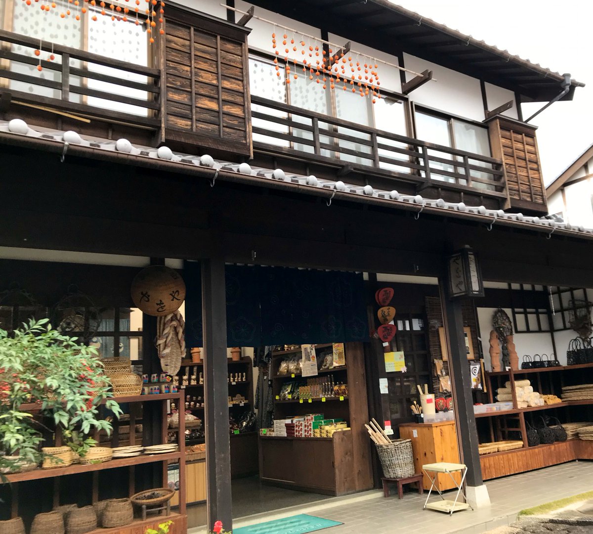Day 113: little shop in  #Magome  #Nakasendotrail  #Japan – bei  かなめ屋