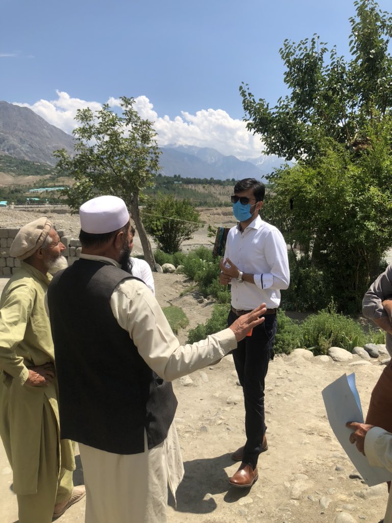 AJuglote's tweet image. Serving the people of District Gilgit is the aim of #TeamGilgit under the guidance of DC Gilgit.

AC Juglote and his team visiting field to address the greviances of the habitants of Juglote (Sai)
#GilgitAdmin is at work for people
@DCGILGIT