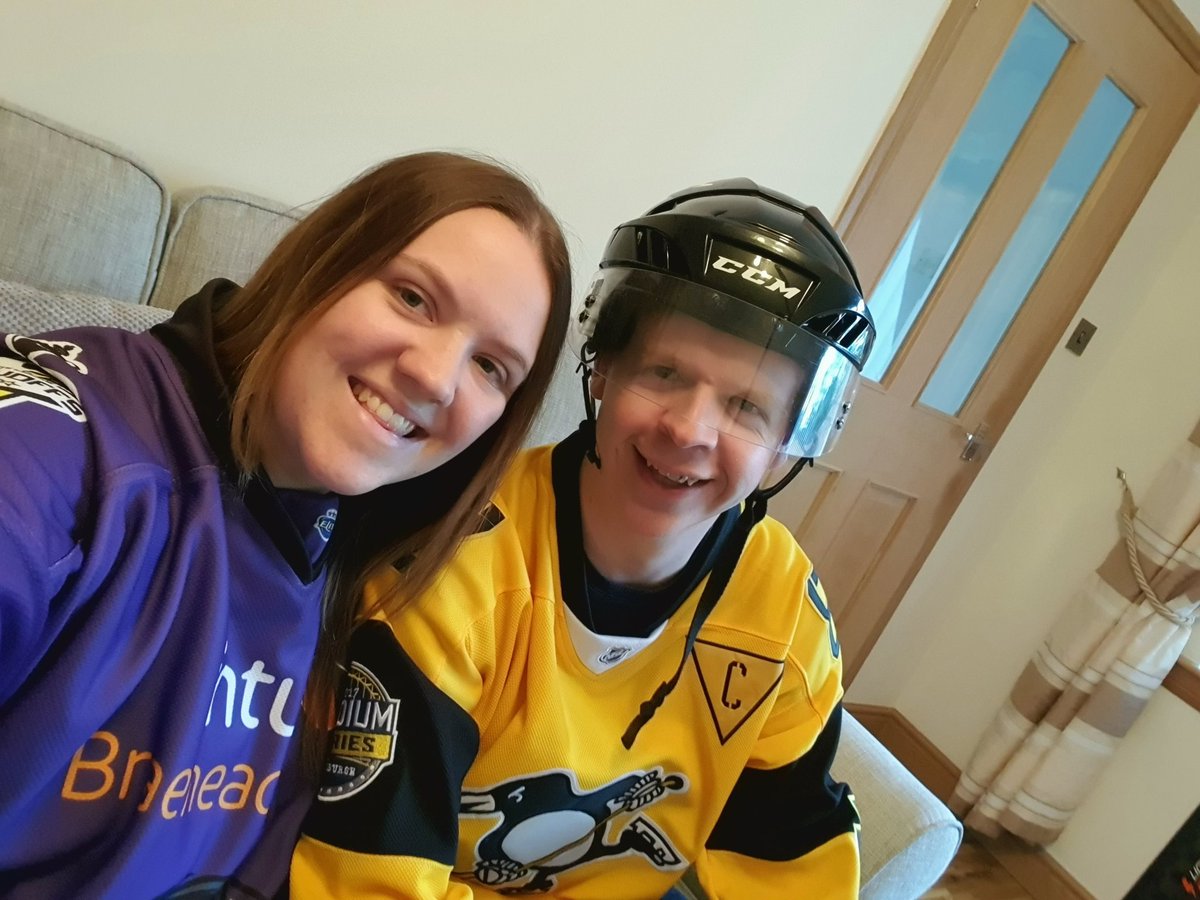 LaurenM94's tweet photo. We are beyond ready for hockey to be back...as you may see! 😂😂🏒💜 #LetsgoSports https://t.co/GwMObOeG1O