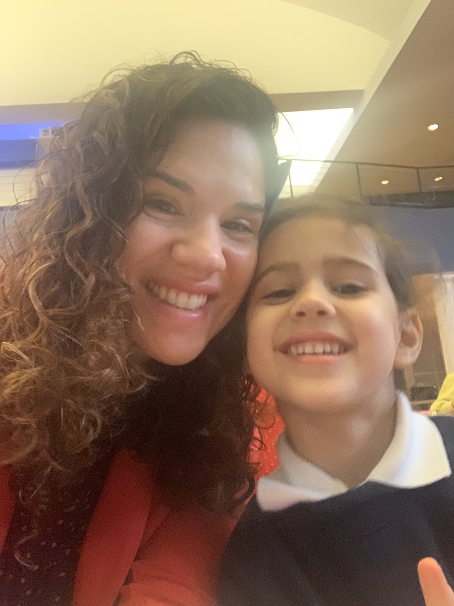 KellyeWJZ's tweet photo. Plenty of families are dealing with loss during this pandemic including Liza Skinner and her daughter Lula. See the new resource @aacpl is offering families to help them cope with the death of a loved one. Tonight at 4:55 pm @ABC7News . #SpotlightonEd #dmv https://t.co/dQGr3LaI4F