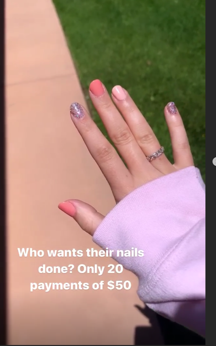 Packersdwg's tweet photo. They look great Nessa, but that price is highway robbery! 😂 Don't fall for it Roni! Also #poorroni 💅 https://t.co/WrytMRvGER