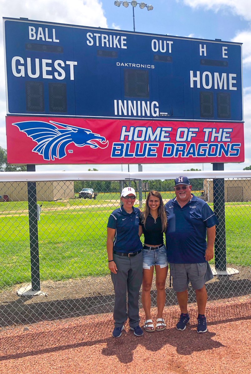 Emily Munson tweet media