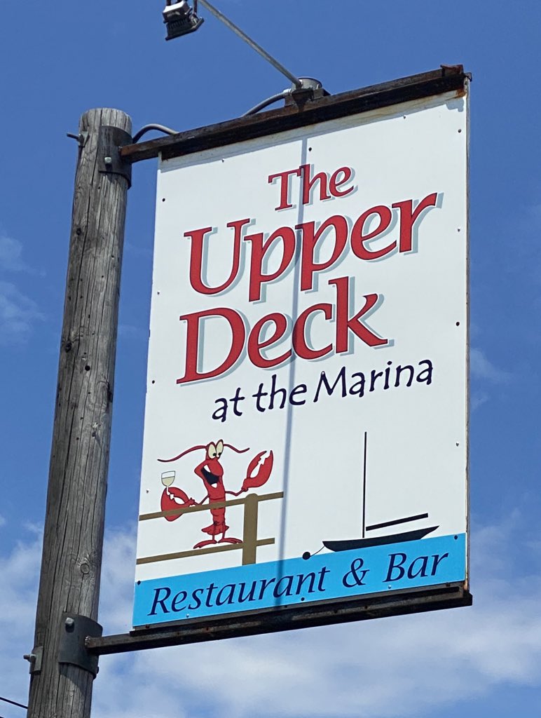 powerstroke5000's tweet image. Traveling thru Maine and just had to stop here for lunch in order of the @GreatDonovan, his bride, and that classic bit #UpperDecker @SportsSturm @bracketdan