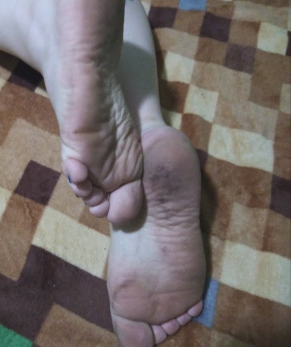 #solesandtoes #softfeet #sockfetish #footarch #footworshippingnation #footporn #footfettish #footfetishnation<a href="/tag/solesandtoes"class="tags">#solesandtoes</a><a href="/tag/softfeet"class="tags">#softfeet</a><a href="/tag/sockfetish"class="tags">#sockfetish</a><a href="/tag/footarch"class="tags">#footarch</a><a href="/tag/dirtyfeet"class="tags"><span>#dirtyfeet</span></a><a href="/tag/footfettish"class="tags"><span>#footfettish</span></a><a href="/tag/sweatyfeet"class="tags"><span>#sweatyfeet</span></a><a href="/tag/footfetishnation"class="tags"><span>#footfetishnation</span></a>