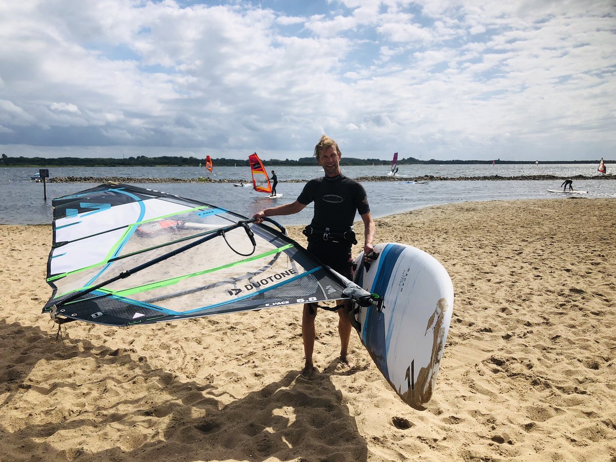 Vandaag flink gestoeid met de HollandseWind. Heerlijk! #vakantieineigenland <a href="/OPVoornePutten/">OP Voorne-Putten</a>