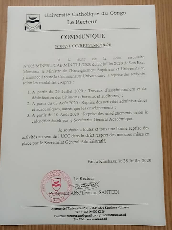 ngiausi's tweet photo. Une bonne reprise des cours est le souci de tous, mais le respect des gestes barrière doit autant l'être. voici le communiqué du recteur de @univ_cath_congo, ainsi nous rappelons à toute la communauté estudiantine le strict respect des mesures.
@christiankenny6 @FranckTshanga https://t.co/bpkhUaXOxG