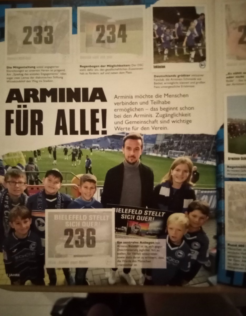 rechteOWL's tweet photo. @arminia hat zum 115-jährigen ein Panini-Sammelalbum gemacht. Selbstredend versucht man Fußball zu politisieren und mit volkszersetzender Staatspropaganda zu verbinden... https://t.co/k0t9iJUIkn