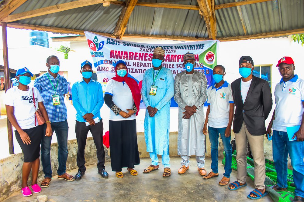 ShifaaCharity's tweet photo. We have today commemorated #WorldHepatitisDay at Orphanage Home Gusau Zamfara State. The activities carried out today include Awareness Campaign, Free Testing, Donation of Drugs and Clothes to Orphans. https://t.co/dv9p7Euh5h