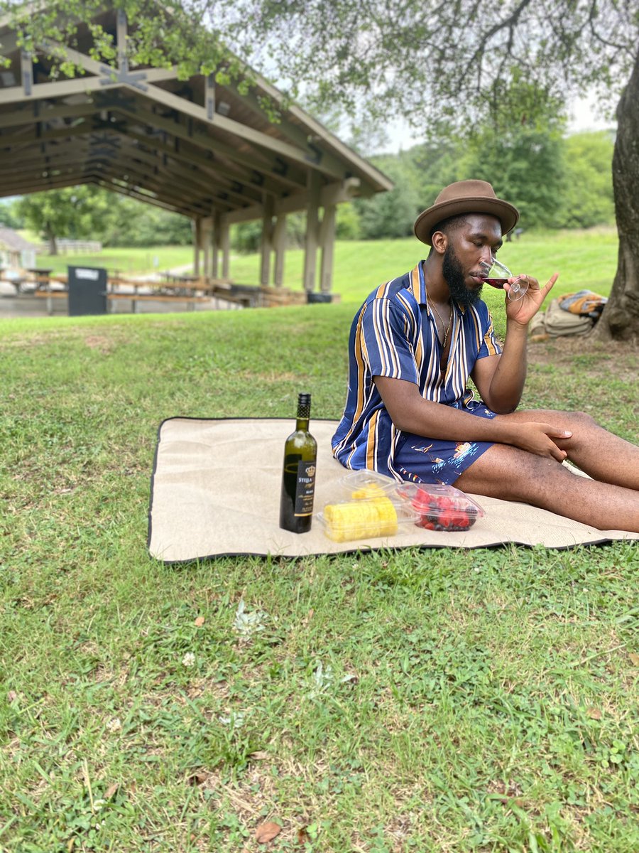 YourHomieNde's tweet photo. Know you seen my text, baby please say something 🥺 https://t.co/yOdAEBV2bK