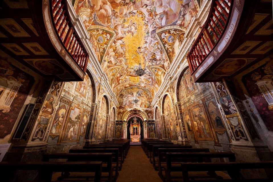 AltMaestrat's tweet photo. 💚 Experiencias #AltMaestrat | La Ermita de l’ Avellà en #Catí 
Uno de los lugares más impresionantes de la zona, la también conocida como ‘Capilla Sixtina del Maestrat’ #HumanLand #MediterráneoenVivo #TurismoResponsable https://t.co/1stSMSCwwH