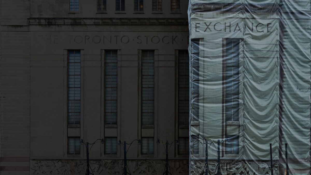 ElevateTechCA's tweet photo. Don't forget to tune in tomorrow morning at 9:00 am et ⏰! We will announce our plans for the 2020 festival and unveil future events with guests @Cmdr_Hadfield and @JohnTory! Event details here: https://t.co/5PonJ2Evfs 
#tech #innovation #ElevateLive https://t.co/dq3IG8R6aN