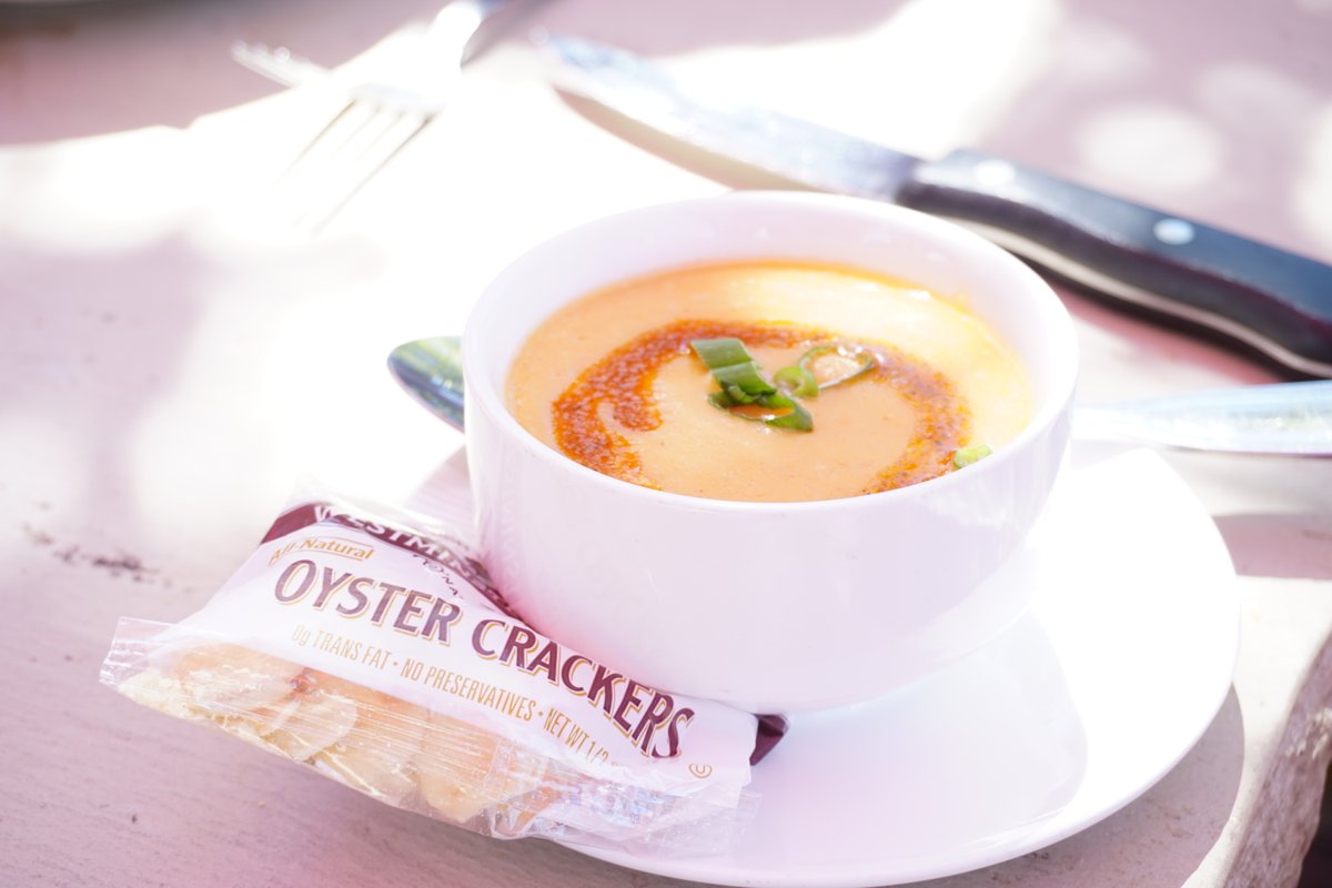 CityRangeGVL's tweet photo. This week’s forecast is calling for lots of rain. Let CityRange brighten your rainy week by checking out some of our savory crab bisque by the quart online and having it delivered to your car! #cityrange #rainydays #soup #curbsidetogo #yeahthatgreenville https://t.co/pcDWa38FO2