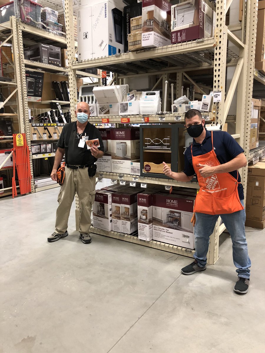 Carrie Lantz tweet media