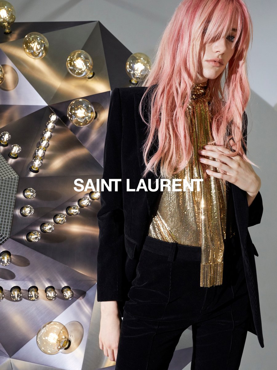 NextModels's tweet photo. S A I N T L A U R E N T โ These are two portraits of Grace Hartzel by Juergen Teller for the Saint Laurent Fall 2020 #YSL33 by Anthony Vaccarello advertising campaign.
@YSL https://t.co/2bc8JDK4YH