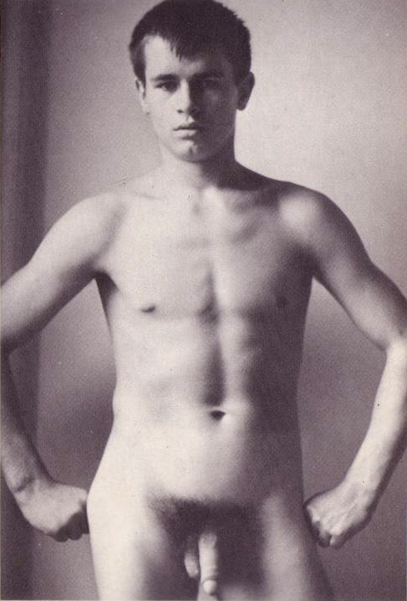 creatureblackl1's tweet photo. Jeremy [Photos by Times Square Studio] New York, 1965 or so #timessquarestudio #vintagemen #uncut https://t.co/ZYBn8lk6Gy