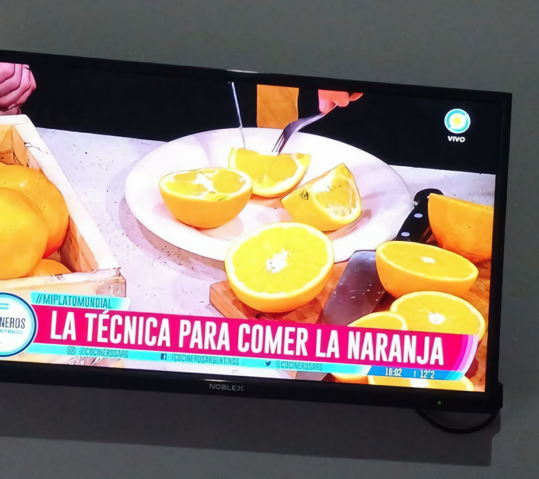 taringa's tweet photo. Ya pela la maldita naranja!

#Humor #Taringa! #AbrahamSimpson https://t.co/J8zNJr9siL