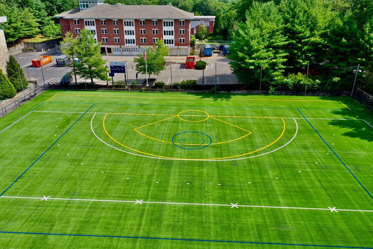 LasellAthletics's tweet photo. Check out the new turf at Grellier Field! For more photos and videos, visit our website at https://t.co/kkBRRhrwOi
#LaserPride https://t.co/j5EL73A2ZA