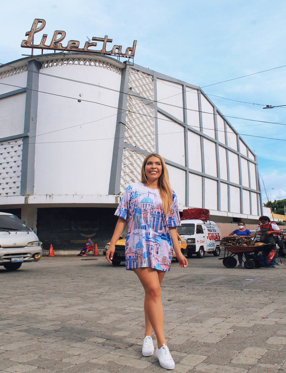 Les comparto esta colección que diseñé, se llama LIBERTAD y está inspirada en nuestro Centro Histórico! Espero les encante, esta es una línea de T shirts y mascarillas que tenemos disponibles en @vaizadesign ❤🙌