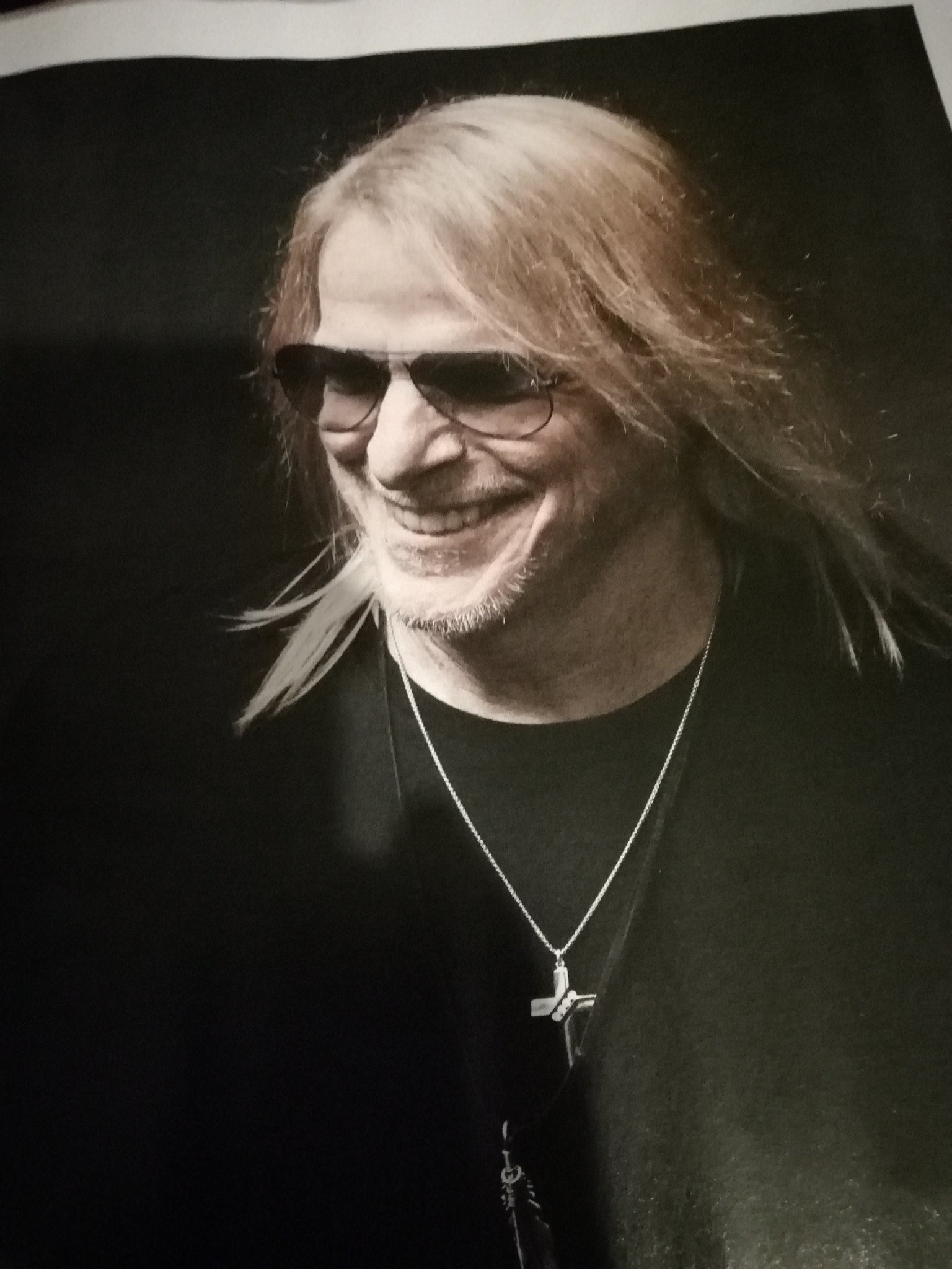 Happy birthday to Steve Morse of Deep Purple who turns 66 today. 