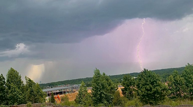 Corisilkerwx's tweet photo. Yikes! Nice purple lightning bolt in the distance as storms get close to@wake forest! @NWSRaleigh @nc19823 @katcampbellwx @mazewx66 @EthanClarkWX @LeeRingerWx @stormhour #lighting #lightbolt https://t.co/RWEsHDQ12q
