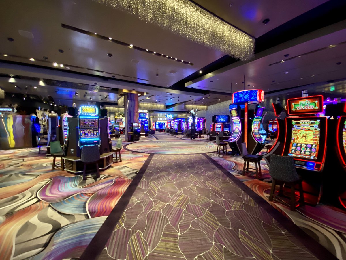  @AriaLV &ndash; bei  ARIA Resort & Casino