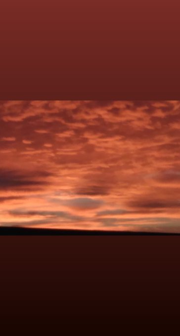 #sunrise #Denver #photooftheday https://t.co/XKpE9PBQ0M<a href="/tag/sunrise"class="tags">#sunrise</a><a href="/tag/denver"class="tags">#Denver</a><a href="/tag/photooftheday"class="tags">#photooftheday</a>