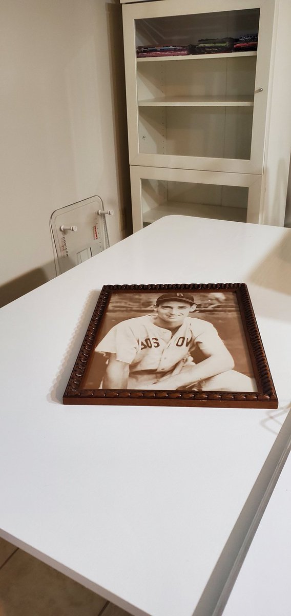 QuiltsofHonor's tweet image. Cleaning up the sewing space. I've got lots of masks to make!

Where do I put Ted?