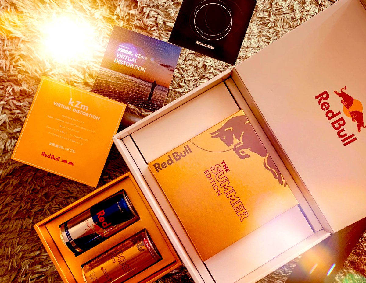 DoremiNew's tweet image. 届きました✨ステキ〜💕
バーチャル・ディストーションに向けて
さらに心の準備します〜✨
#kZm #PresentBox #DISTORTION #RedBull #ありがとうございます