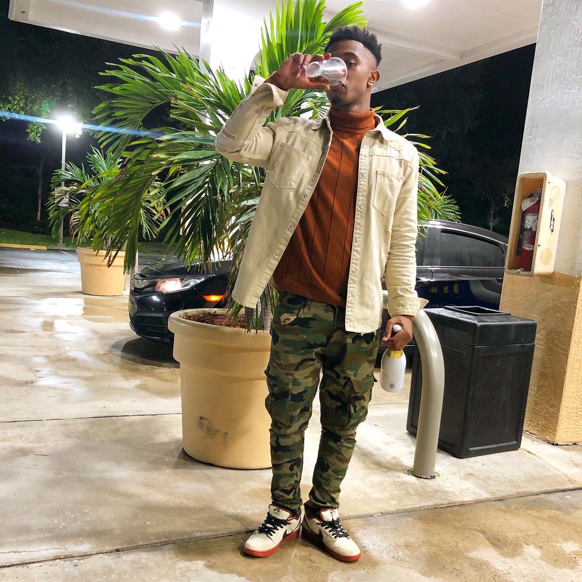 geepaid's tweet photo. They Heard I’m The Wave 🌊 Now They Getting Seasick 🤢.
If I Wasn’t $elf Made Then I Wouldn’t Be Shit💩.
#GeeShitOTW #Champagne4ThePain #OnGP #Principles #SelfMade https://t.co/ty5IS2UbCM