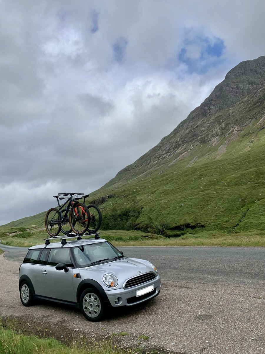 MikeHudsonArchi's tweet photo. Gotta say I’m enjoying #exploring @glencoemountain with my old #mini and my #scottmtb https://t.co/9SZCTBZpcO