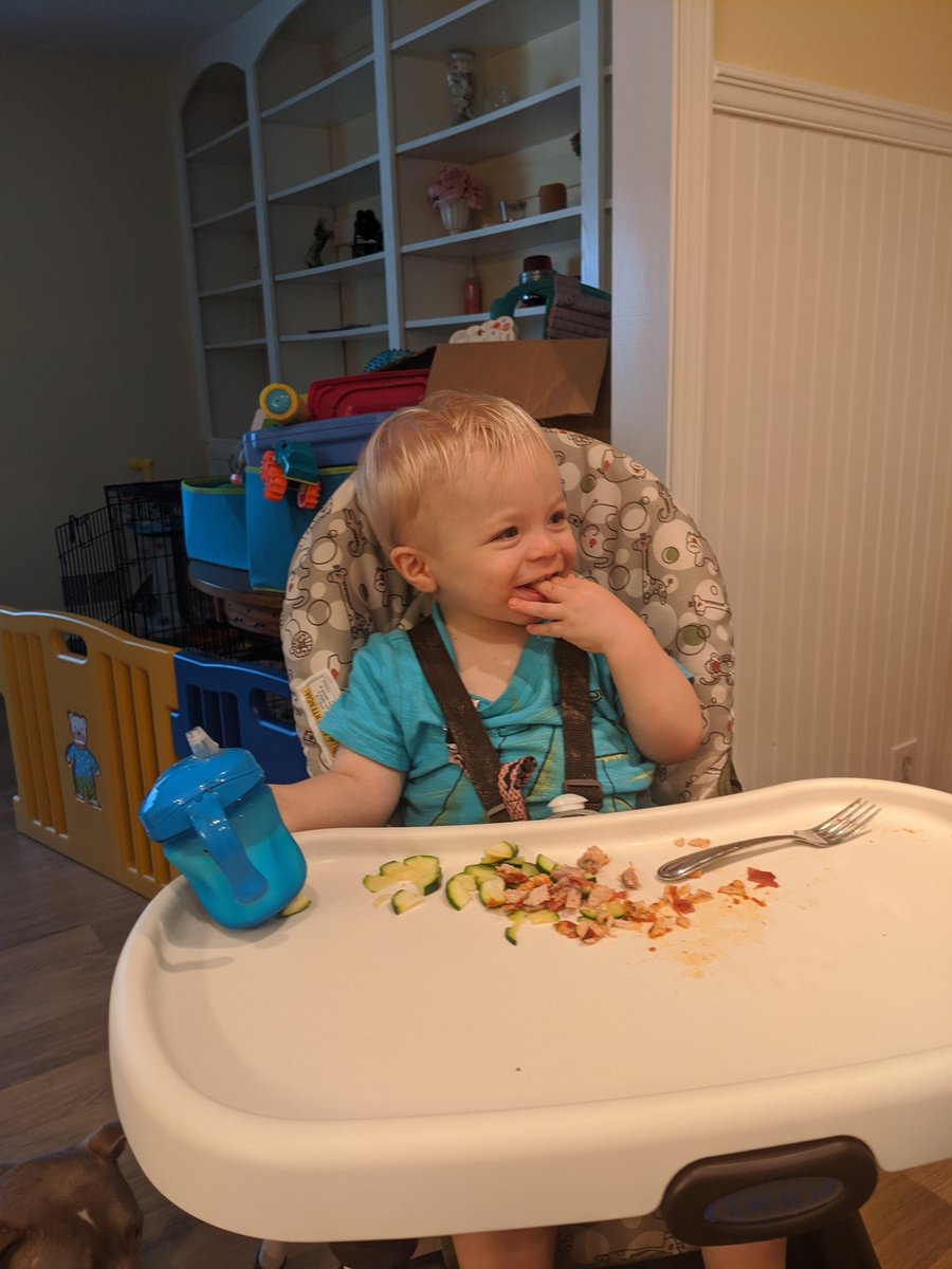 ItsMeElisaLou's tweet photo. Totally worth it! 10/10 would recommend #MichaelsofBrooklyn
And the Pizza Chicken was a hit! We'll be making this one again.
#TwitterSupperClub https://t.co/VAvZuyOnyz