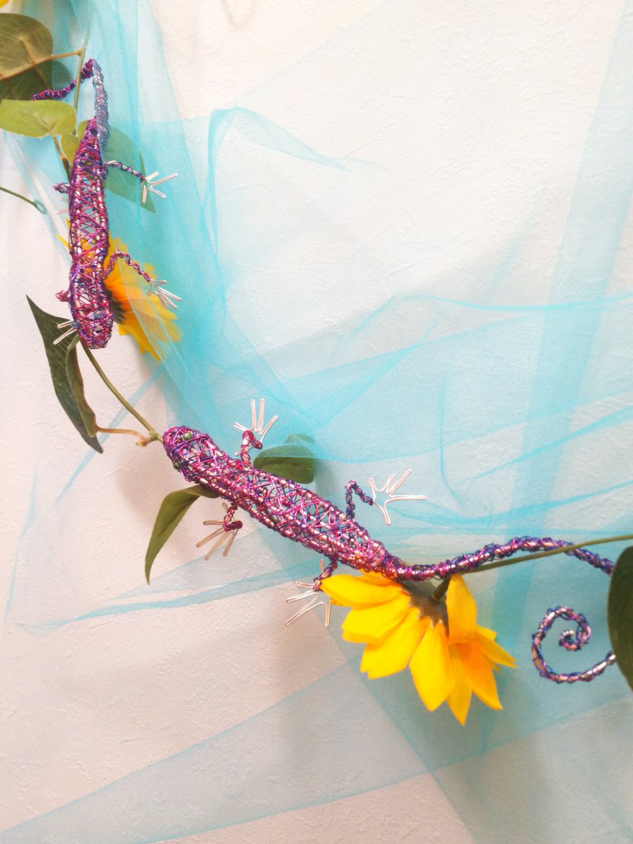 Uzivatel 針金彫刻屋meguri廻 Yuu Na Twitteru Japanese Grass Lizerd ニホンカナヘビ 金蛇 愛蛇 Baby Dragon 爬虫類 針金アート 針金彫刻 Wire