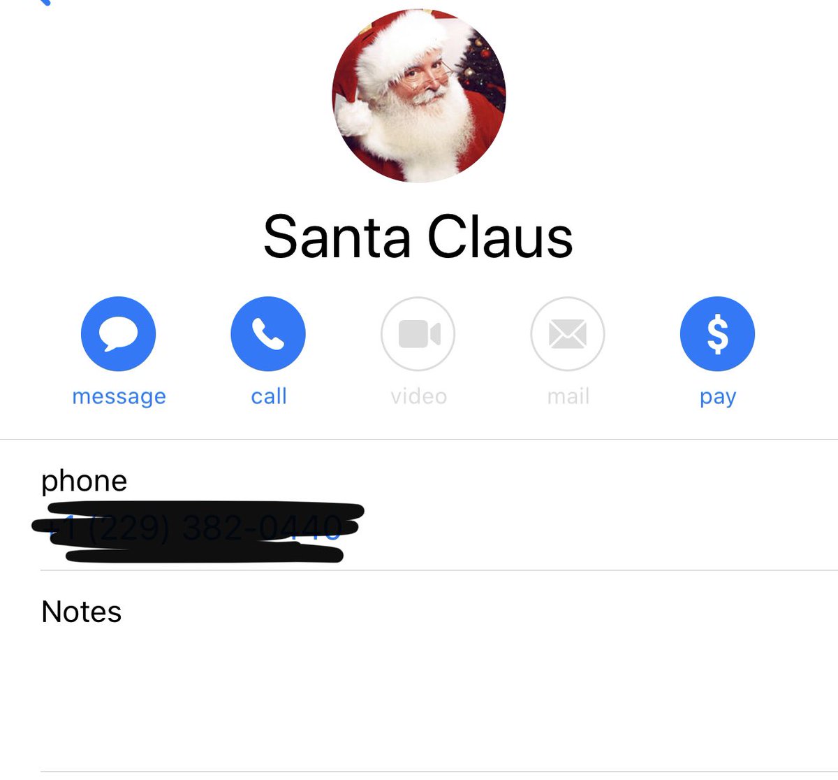 mandys8977's tweet photo. @OfficialJlover When telemarketers call me, I put their name as Santa Claus. When the phone rings it shows his picture. I tell my kids, “See, he checkin’ in on you!” 🤣 https://t.co/rSvywhrkTx