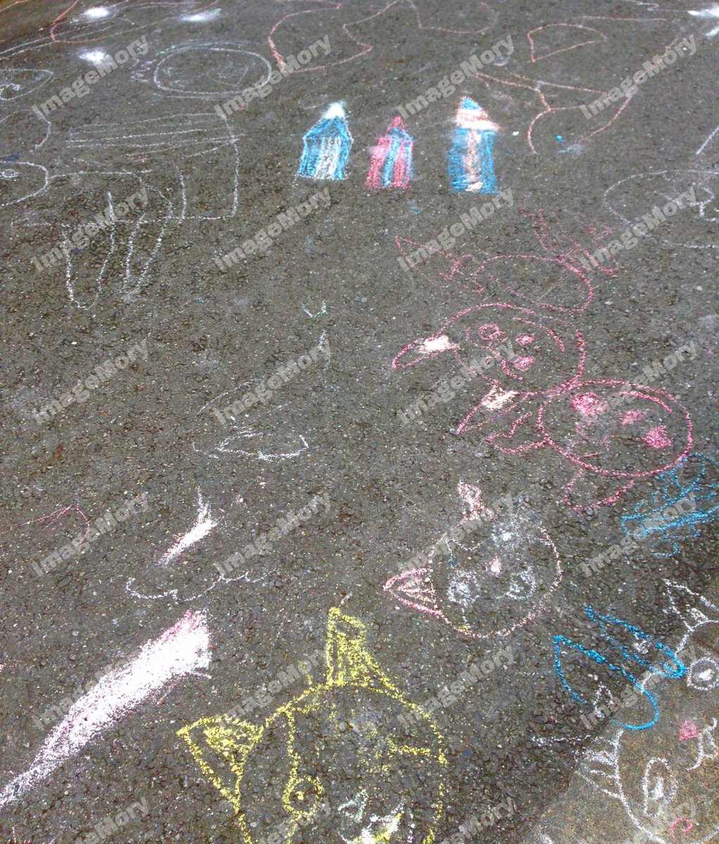 ImgaeM's tweet photo. #ImageMoryではイラストも販売できる！
#子供たちのキャンパス
みなさんの過去の痕跡の写真。ImageMoryで売ってみませんか？

#imagemory
#写真販売はImageMoryで
#写真販売
#無料写真
#素材
#子供たちの絵
#子供の絵
#落書き
#素材販売
#子供たちの落書き
#子供の落書き

https://t.co/iaSsoy7EKT https://t.co/Tt4wk6H0zR
