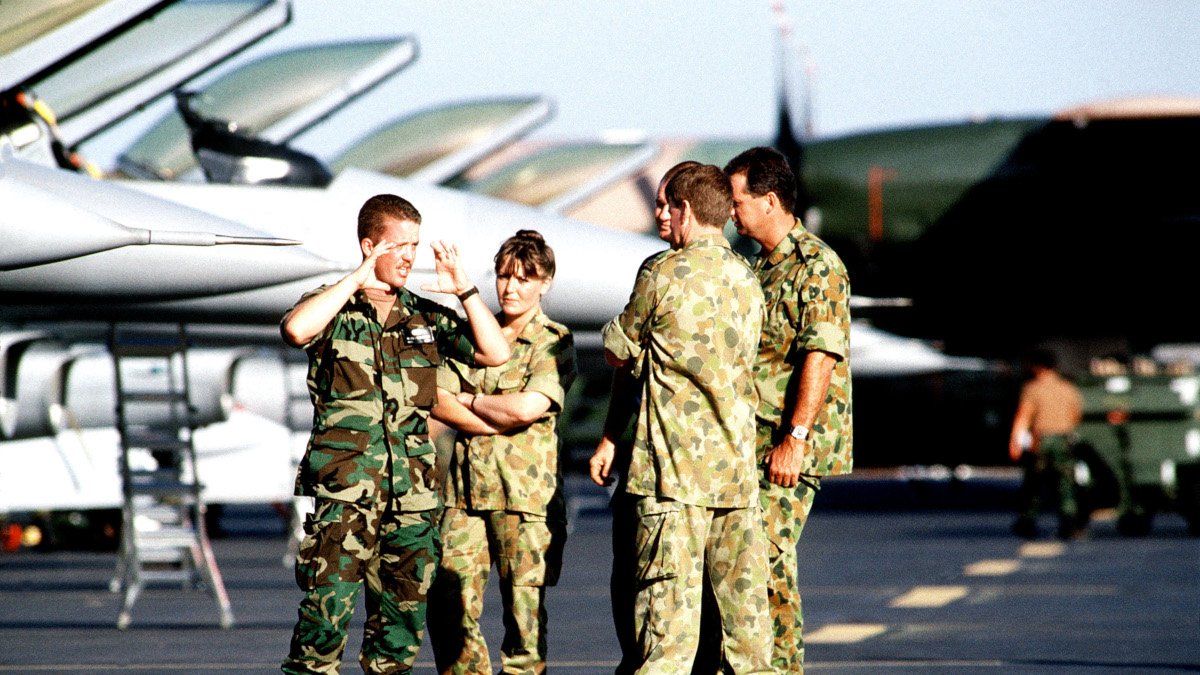 1996: Exercise Pitch Black saw a greater American presence with  @USAirForce F-16s, KC-10s, B-52s, and E-3As.