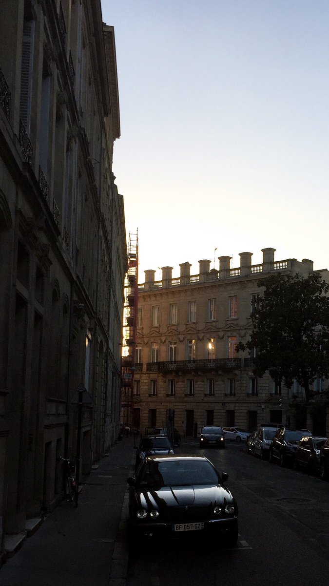 FWcomposer's tweet image. À la #Bordelaise