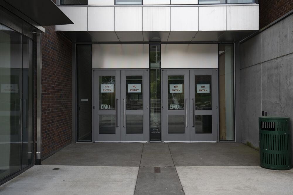 ODEphoto's tweet photo. Missing the UO campus a little extra the past few months? Check out these photos to see how campus has been holding up! // Photos by @kd_wangg https://t.co/M3QcXhNEvY