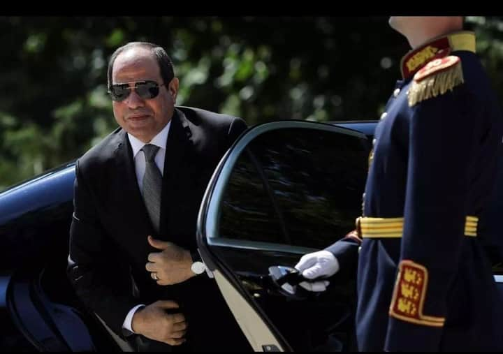 EgyptGang's tweet photo. #السيسي_حارس_النيل May god protect him. ربنا يخليه. https://t.co/XEz6gX9sIo